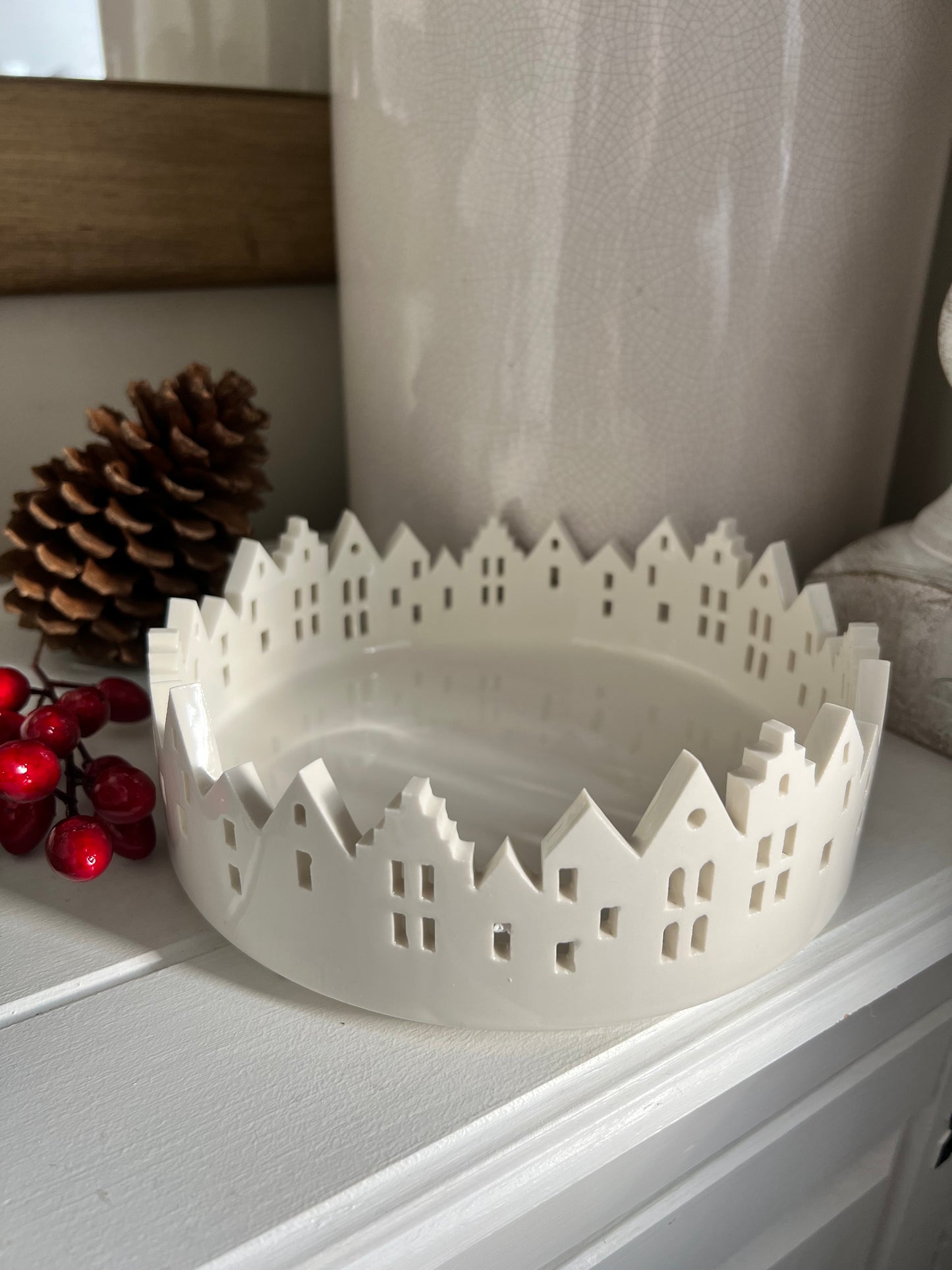 White Ceramic House Scene Tray