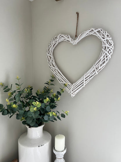 Rustic White Wicker Heart