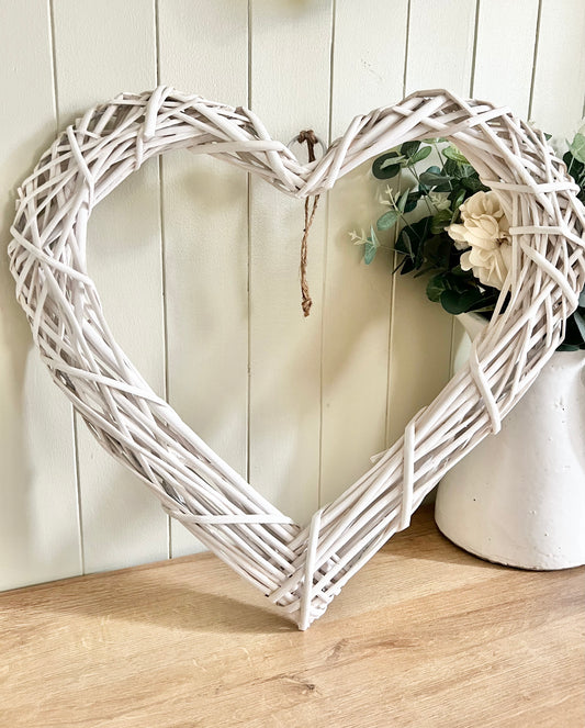 Rustic White Wicker Heart